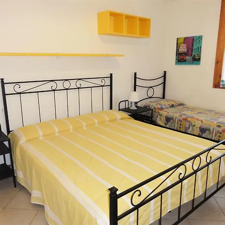 Great Flat In A With Pool *